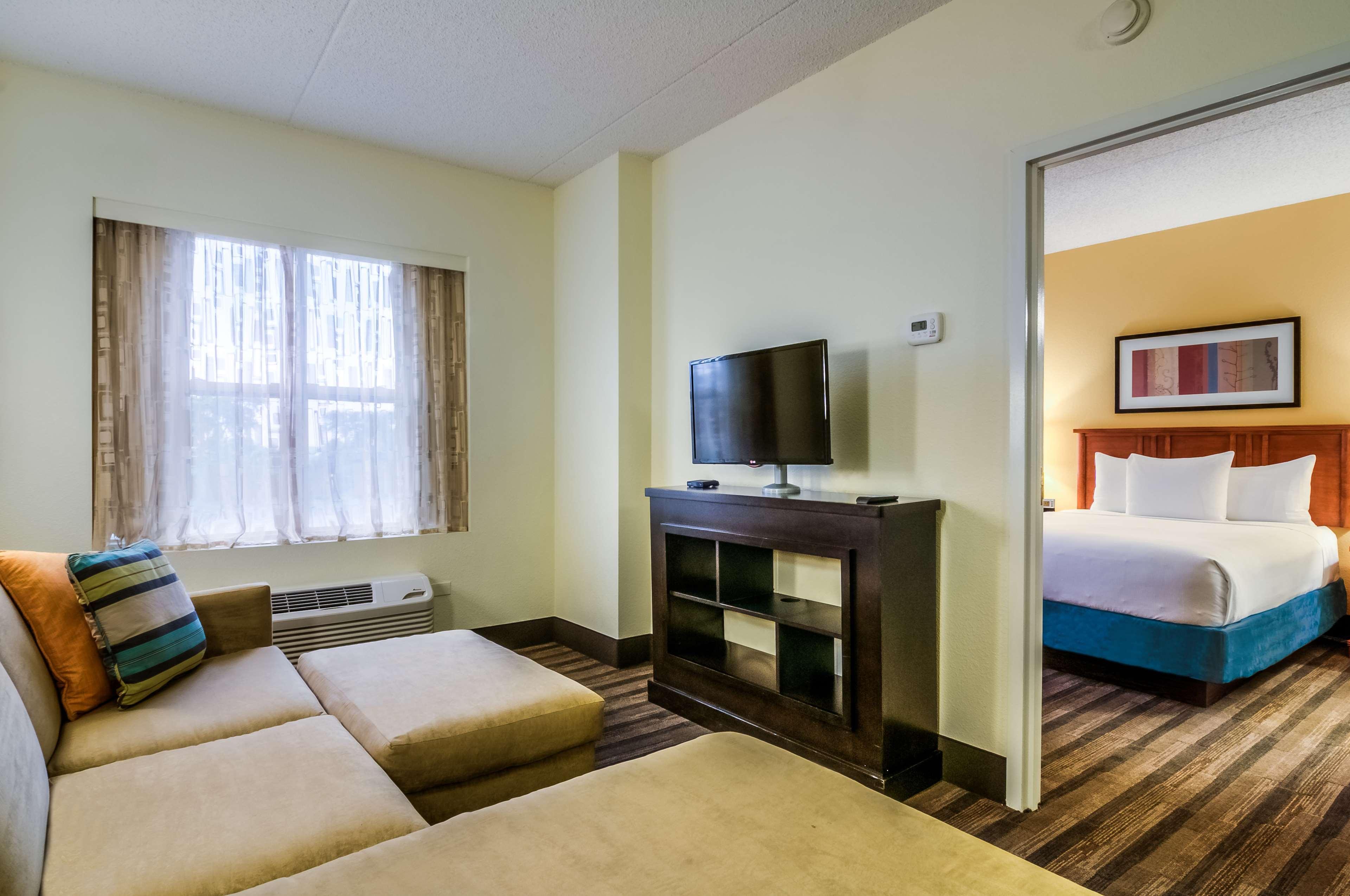 Hyatt House Chicago Schaumburg Hotel Exterior photo